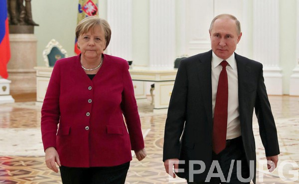 Меркель выдвинула требование Путину из-за армии у границ с Украиной