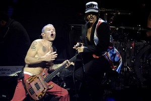 ������ ���� ������ Red Hot Chili Peppers � ������� ������� ��������� ����������� ���������� �����������