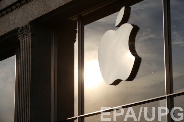 Apple разрабатывает очки дополненной реальности