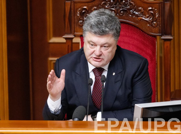 Порошенко одобрил отмену налогообложения пенсий