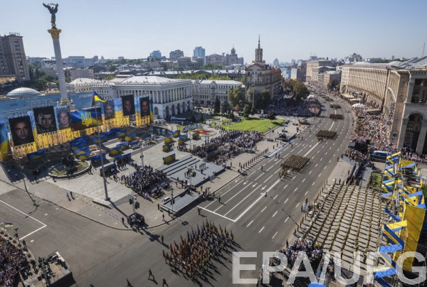 В Центре Киева временно ограничат движение