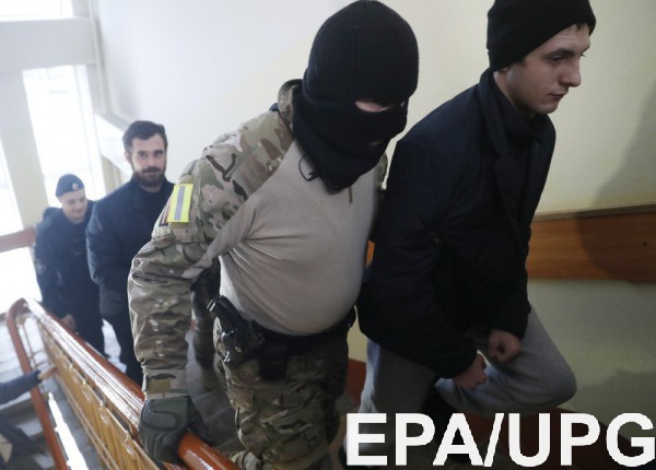 В РФ продолжаются судилища над украинскими моряками