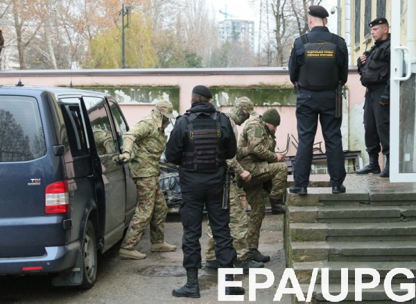 Москва в Гааге внезапно перешла на "цивилизованный язык" по делу о пленении моряков