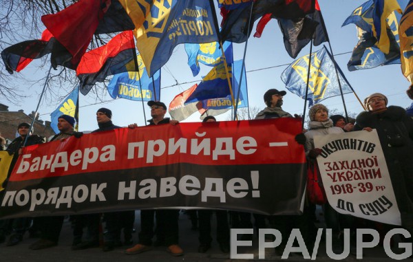 Рада официально отреагировала на "антибандеровский" закон в Польше