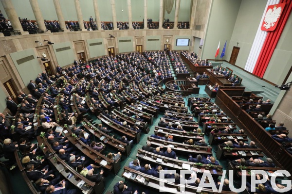 Поляки сэкономят 13 млн злотых (более 3 млн евро) бюджетных средств