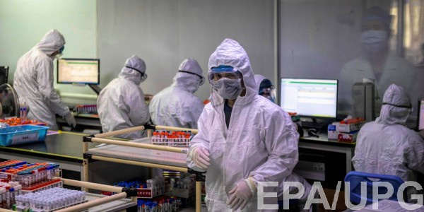ВОЗ: в снявших карантинные ограничения странах фиксируют всплеск COVID-19