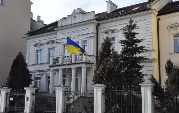 Изоляция изоляторов