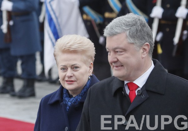 Президент Литвы в пятницу находится с визитом в Киеве