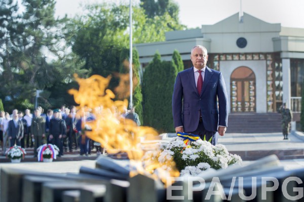 Додон назвал решение провокацией и ждет смены парламента