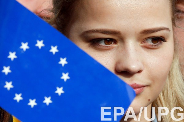Украина стала на шаг ближе к безвизу с ЕС
