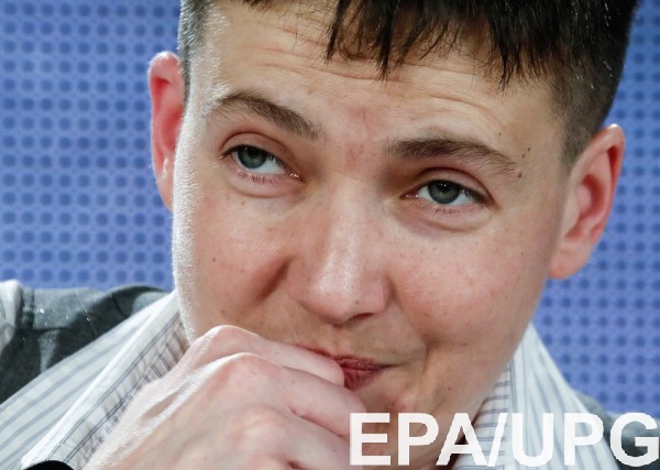 Савченко просит Макрона усилить поддержку Украины