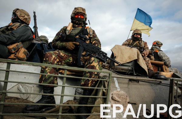 Украинская власть связана в действиях минским процессом
