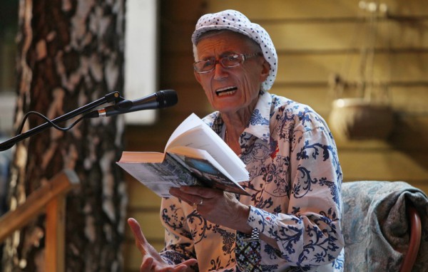 В России госпитализировали известного поэта Евгения Евтушенко