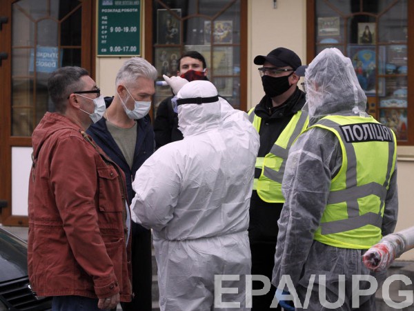 В Киеве за сутки заразились 400 человек