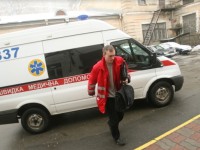 Во Львове возле вокзала зарезали мужчину