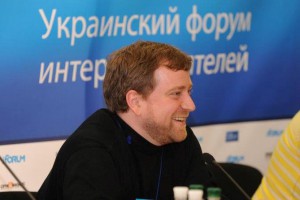 Петренко возмущен разгоном Евромайдана Петренко возмущен разгоном Евромайдана