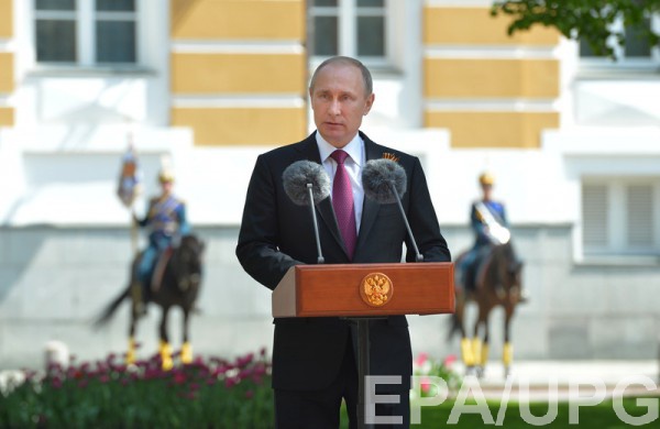 Путин стад меньше упоминать имя Порошенко