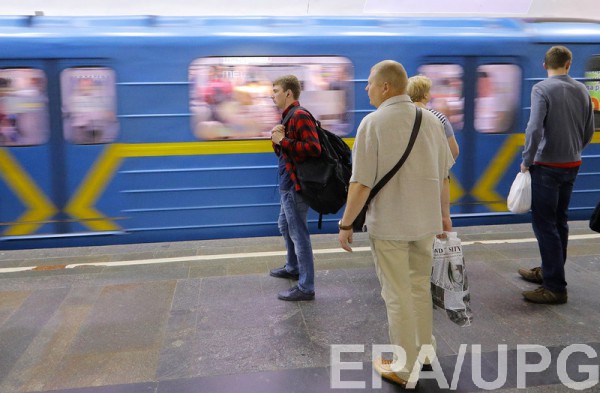В метро Киева появятся 50 новых вагонов: Известно, на какой линии