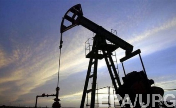 В следующем году добыча снизится еще на 700 тыс. баррелей