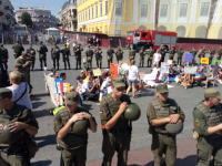 Марш ЛГБТ в Одессе закончился, едва начавшись