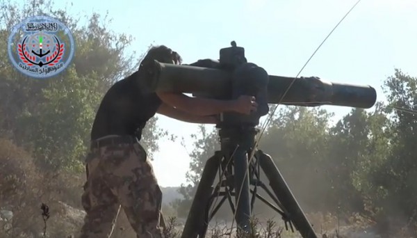 По вертолету открыли огонь