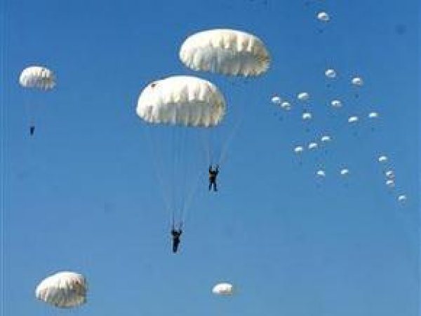 Киев: Сколько стоит прыгнуть с парашютом? Киев: Сколько стоит прыгнуть с парашютом?