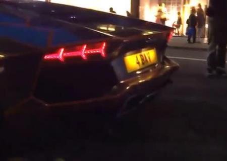 загорелась lamborghini загорелась lamborghini