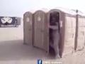 Американский спецназ берет туалет штурмом