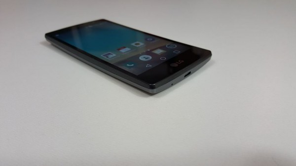 Телефоны LG Leon, Spirit и Magna