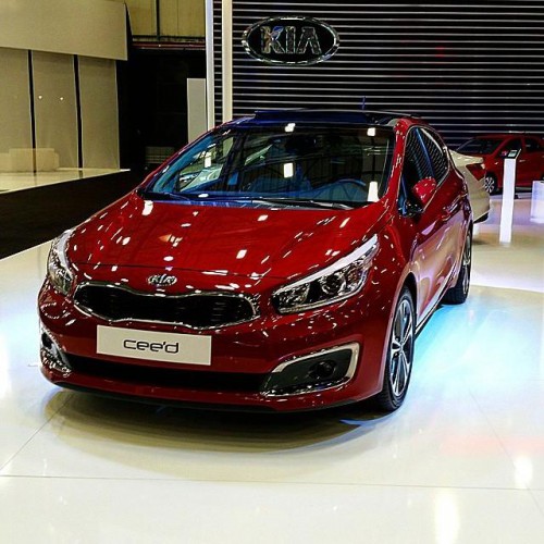 Первый снимок 2016 Kia cee’d 