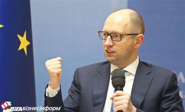 Яценюк: Украина сможет пройти зиму без закупки газа в РФ Яценюк: Украина сможет пройти зиму без закупки газа в РФ