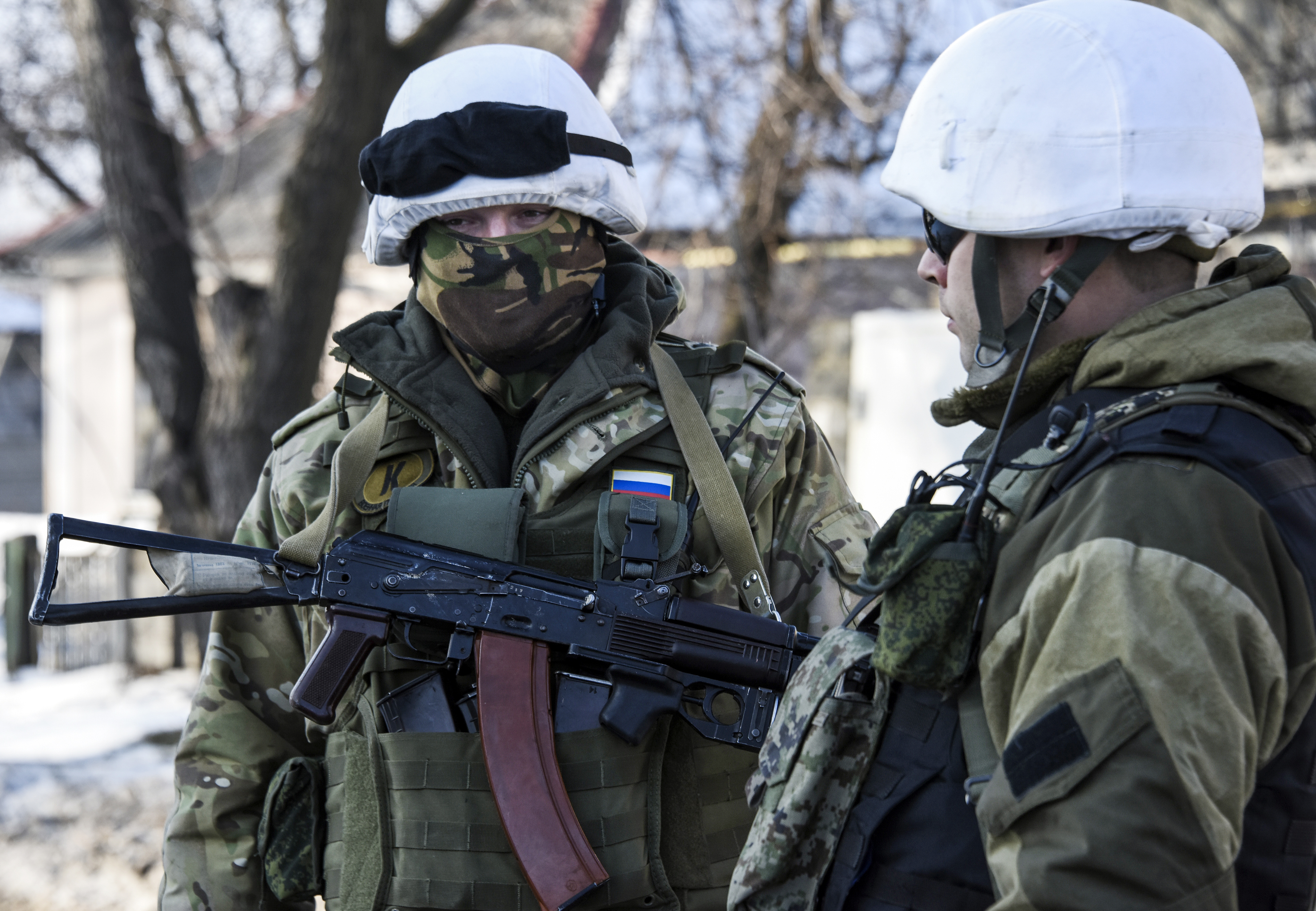 Силовики сообщают об атаке на блокпост и обстрелах в зоне АТО Силовики сообщают об атаке на блокпост и обстрелах в зоне АТО