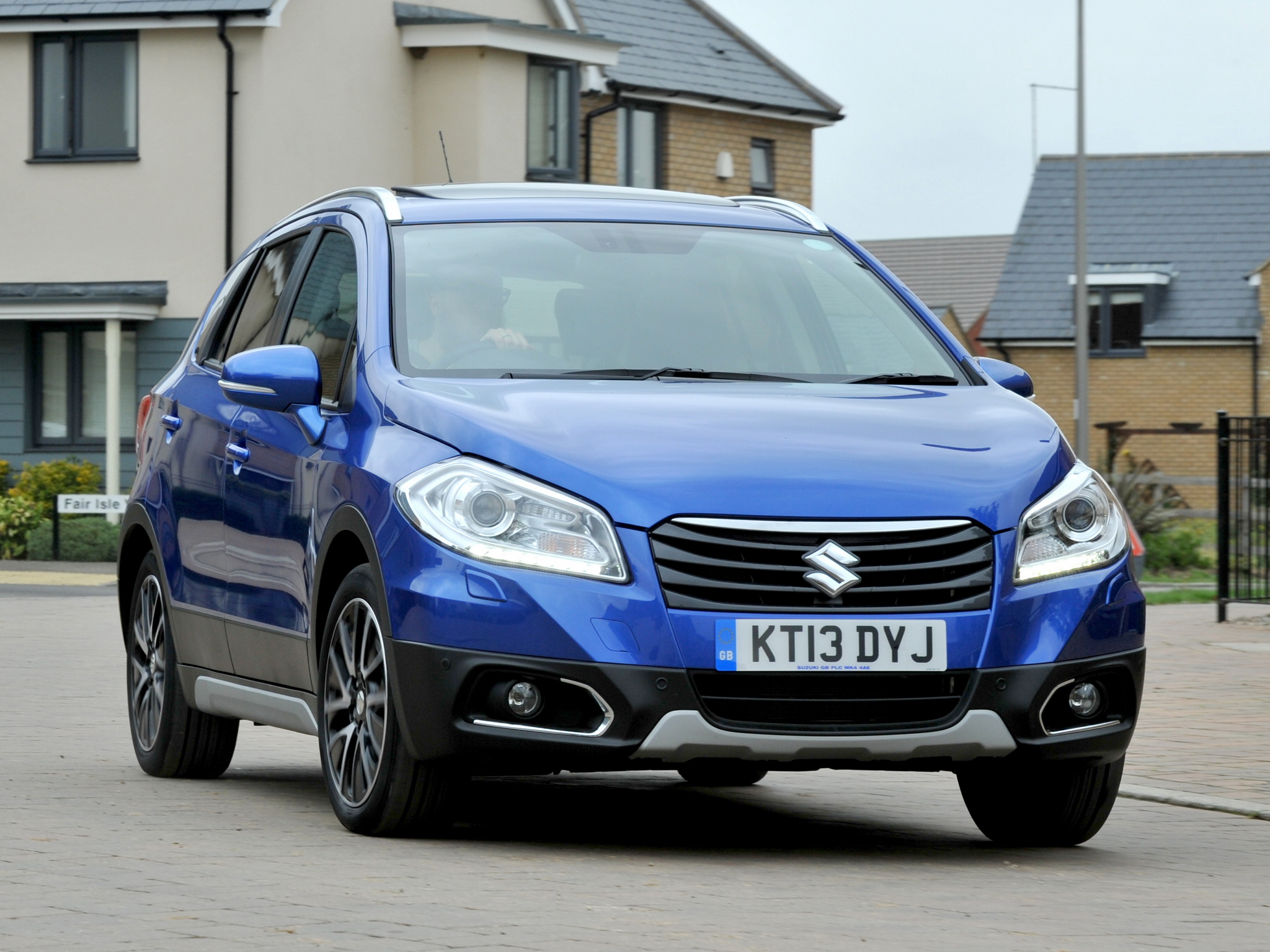 Объявлены российские цены на новый Suzuki SX4 Объявлены российские цены на новый Suzuki SX4
