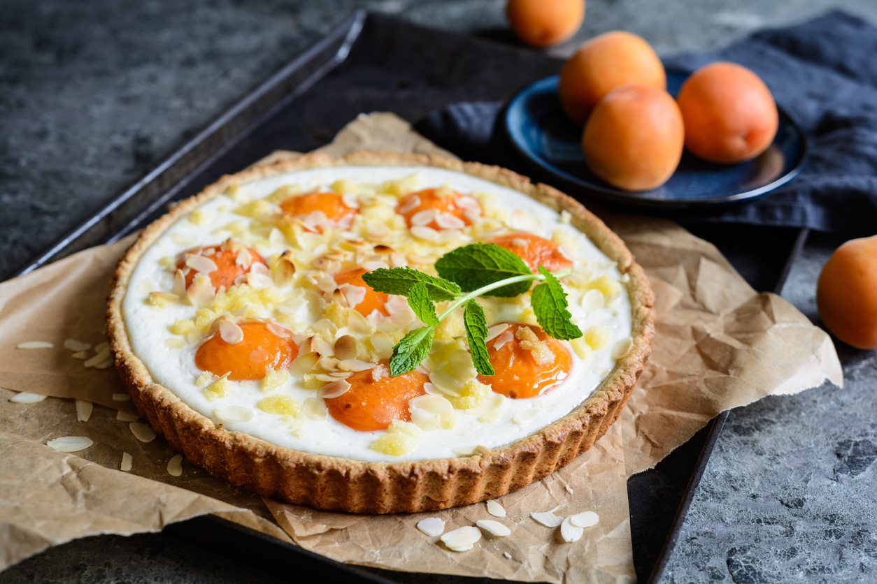 Кастрюля с дырками для варки макарон картинка Кастрюля с дырками для варки макарон картинка