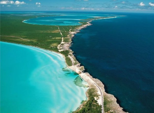 Наслаждайтесь белоснежным песком и кристально чистой водой